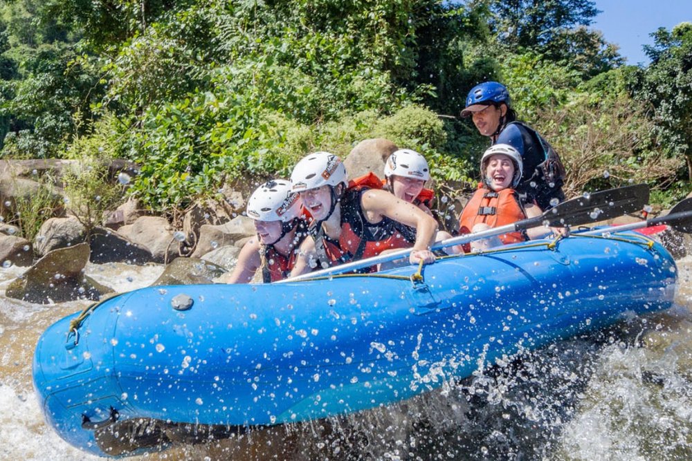 Chèo Bè Vượt Sông Mae Taeng Với 8Adventures