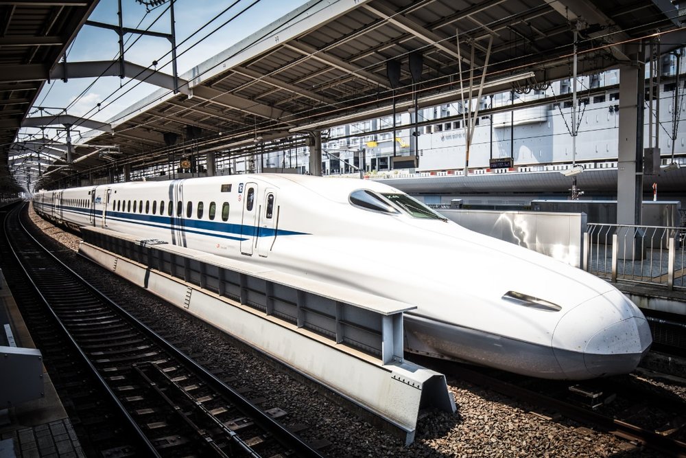 Di Chuyển Đến Thủy Cung Kaiyukan Bằng Tàu Điện