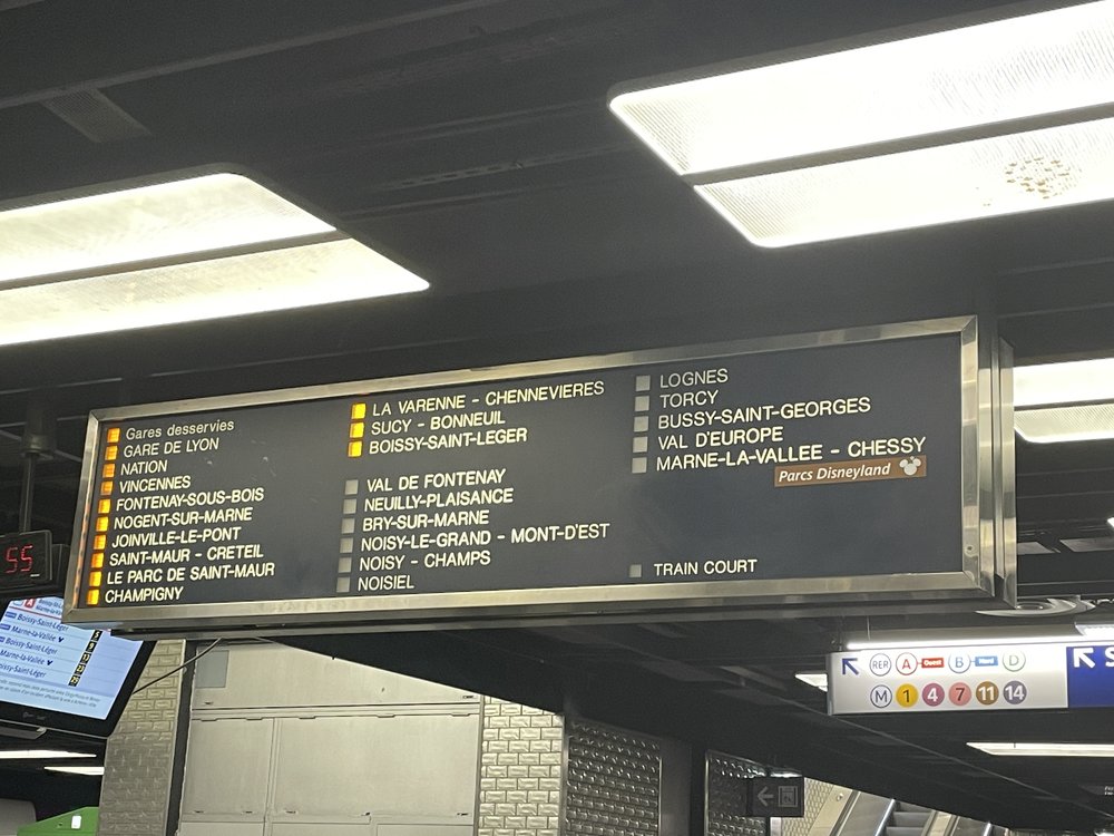 地鐵至巴黎迪士尼交通