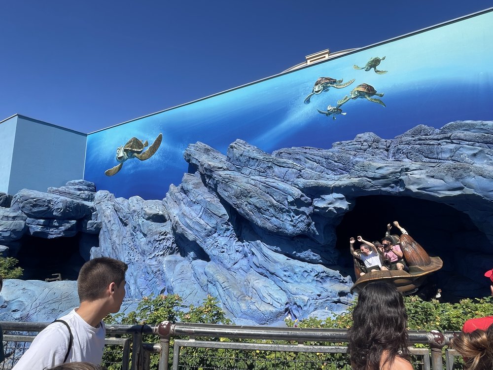 巴黎迪士尼旋轉海龜 Photo Credit: Emily R