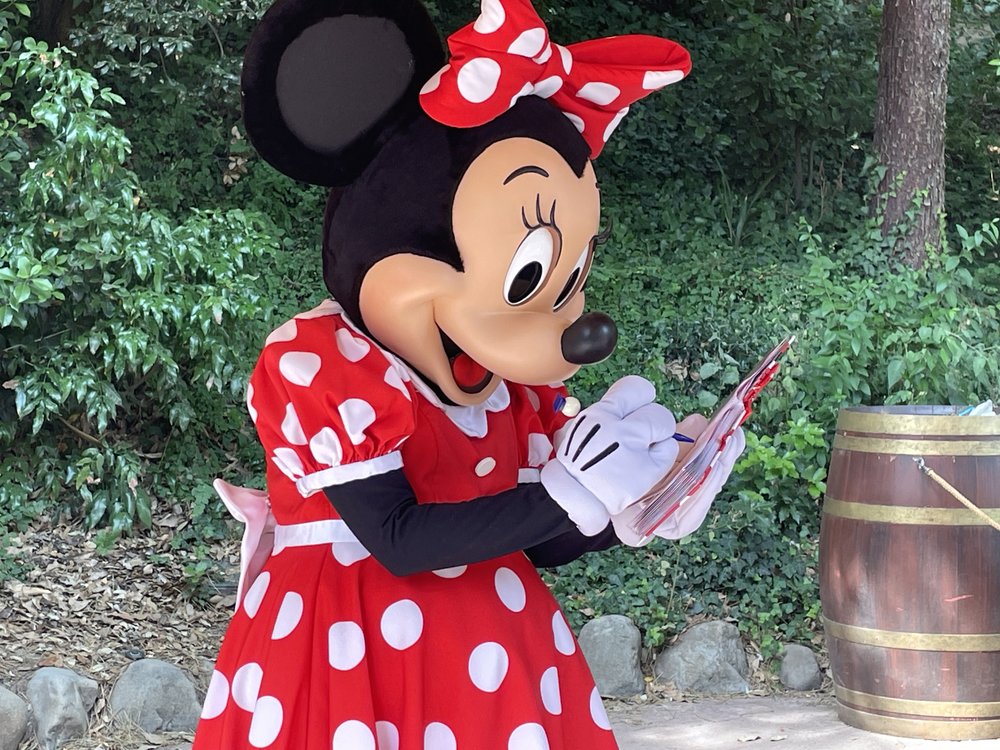 巴黎迪士尼 Photo Credit: Emily R