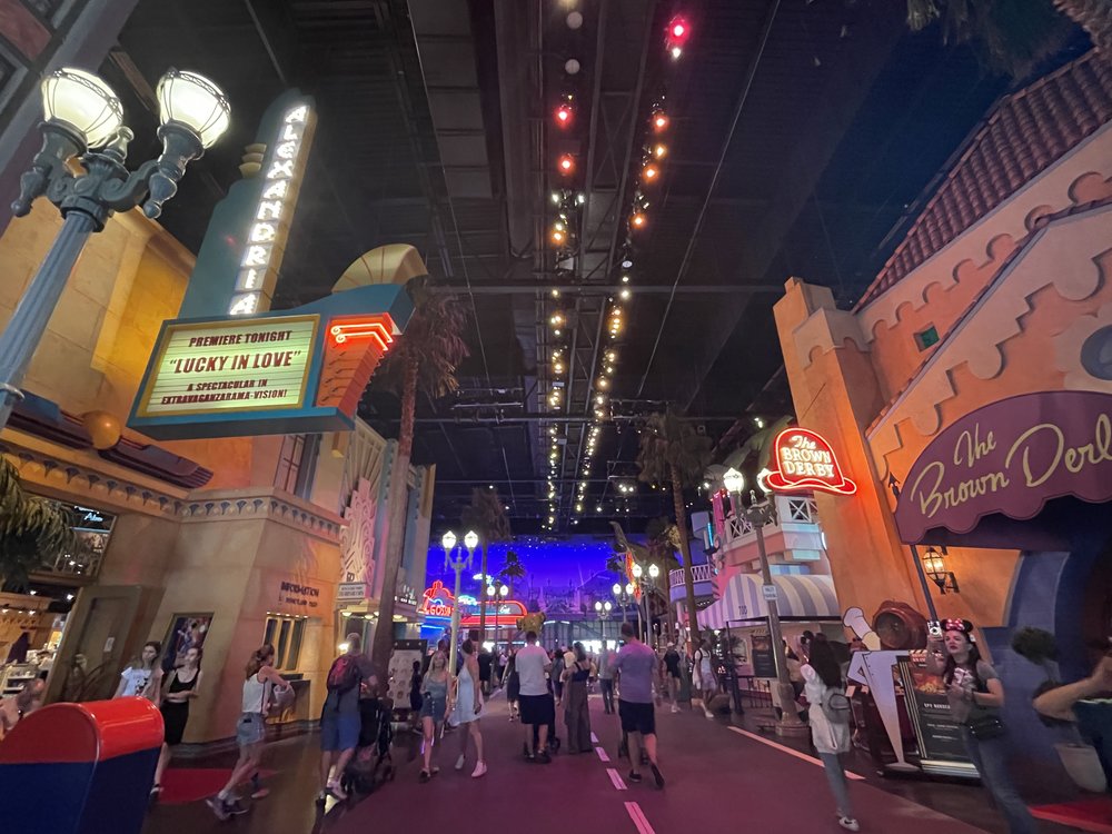 巴黎迪士尼 Photo Credit: Emily R