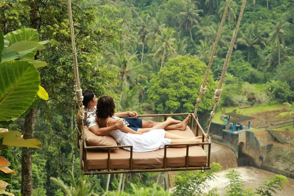 Tại Sao Bạn Nên Mua Thẻ Du Lịch Bali Độc Quyền Klook?