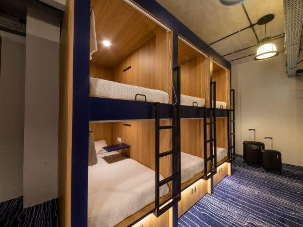 Bluewaters Pods 11 North Canal Road