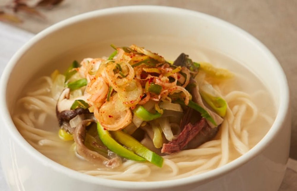 黃生家刀切麵 (황생가칼국수)