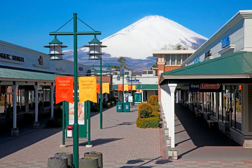 mt fuji road trip itinerary Gotemba Premium Outlets