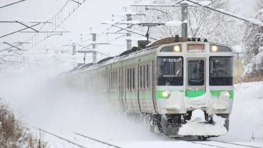 Furano Ski Resort - Train to Furano Station