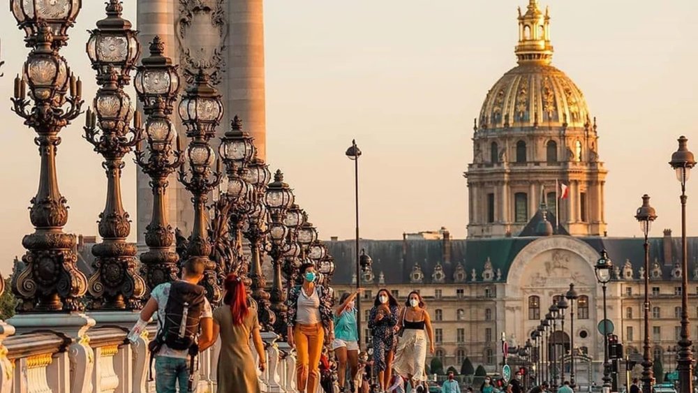 emily in paris filming locations pont de alexandre bridge