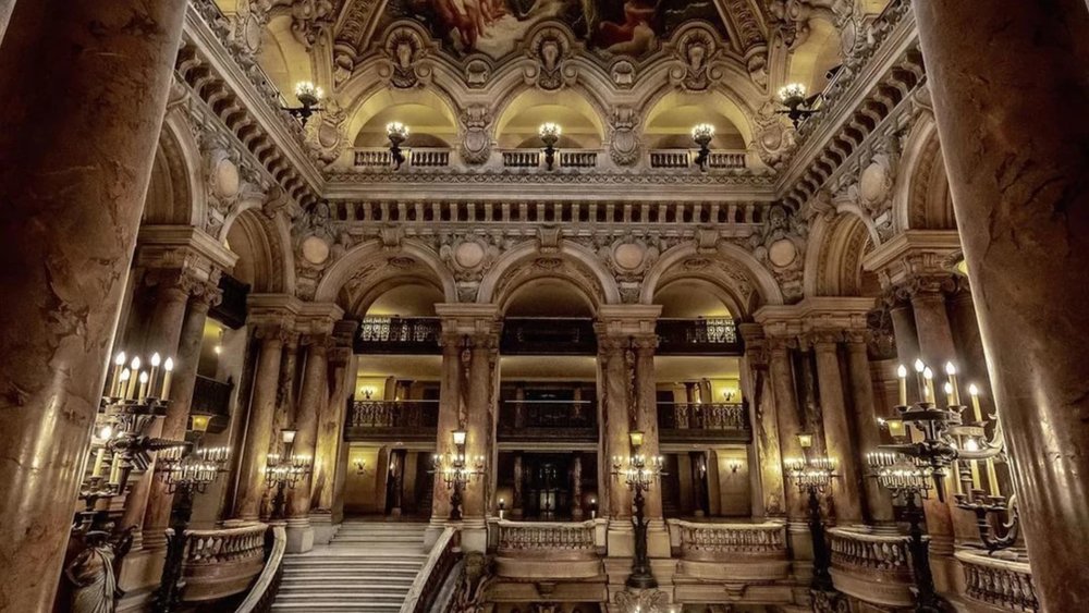 emily in paris opera garnier