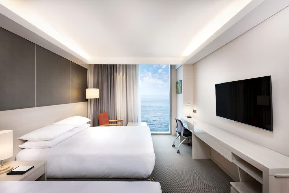 海藍麗景飯店 (Hotel RegentMarine) 