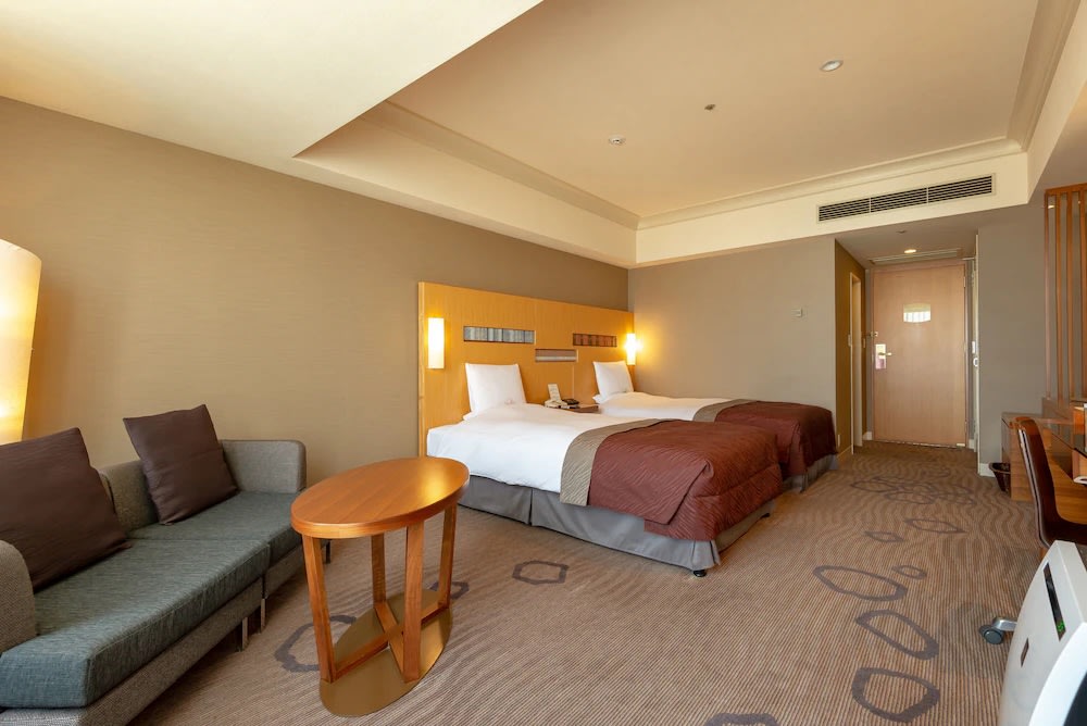 Hotels near Fukuoka Train Stations Hotel Okura Fukuoka