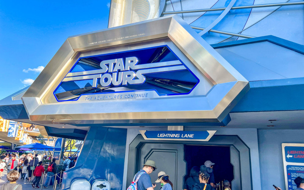 Disneyland-Resort-o-California