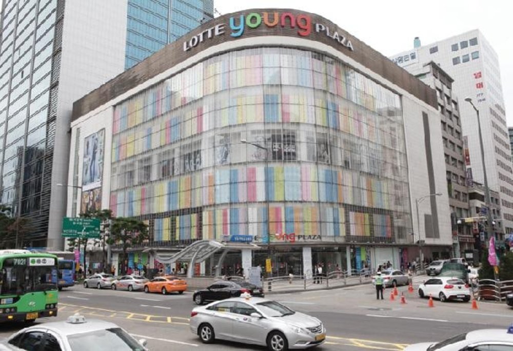 明洞Lotte Young Plaza