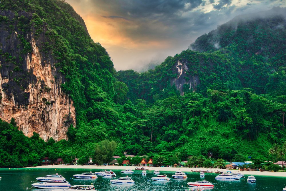 Khởi Hành Từ Phuket Đến Koh Phi Phi