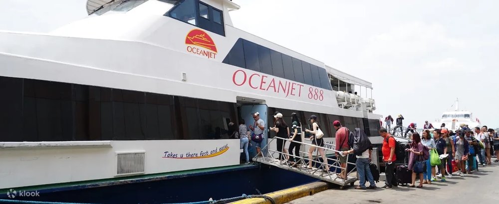 Ferry going to Siquijor