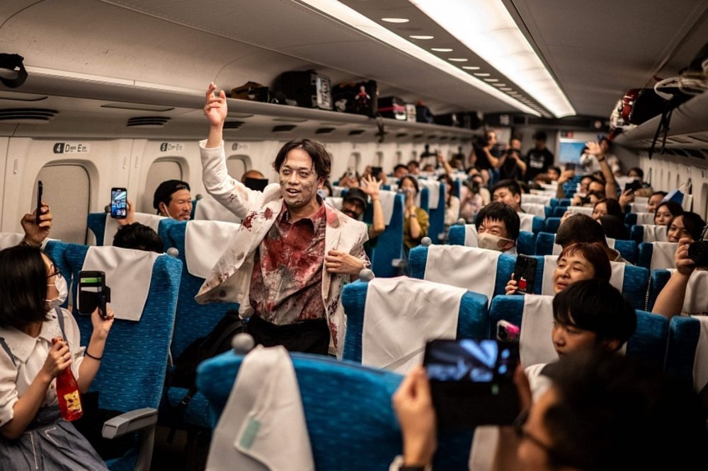 zombie shinkansen