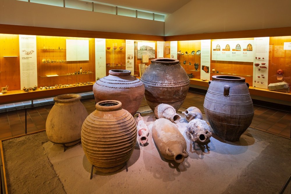 Khám Phá Các Tác Phẩm Trang Trí Nghệ Thuật