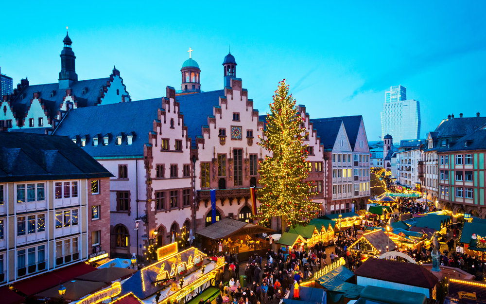 du-lich-chau-au-theo-mua