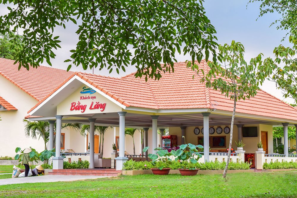 Đừng Bỏ Qua Khách Sạn Bằng Lăng
