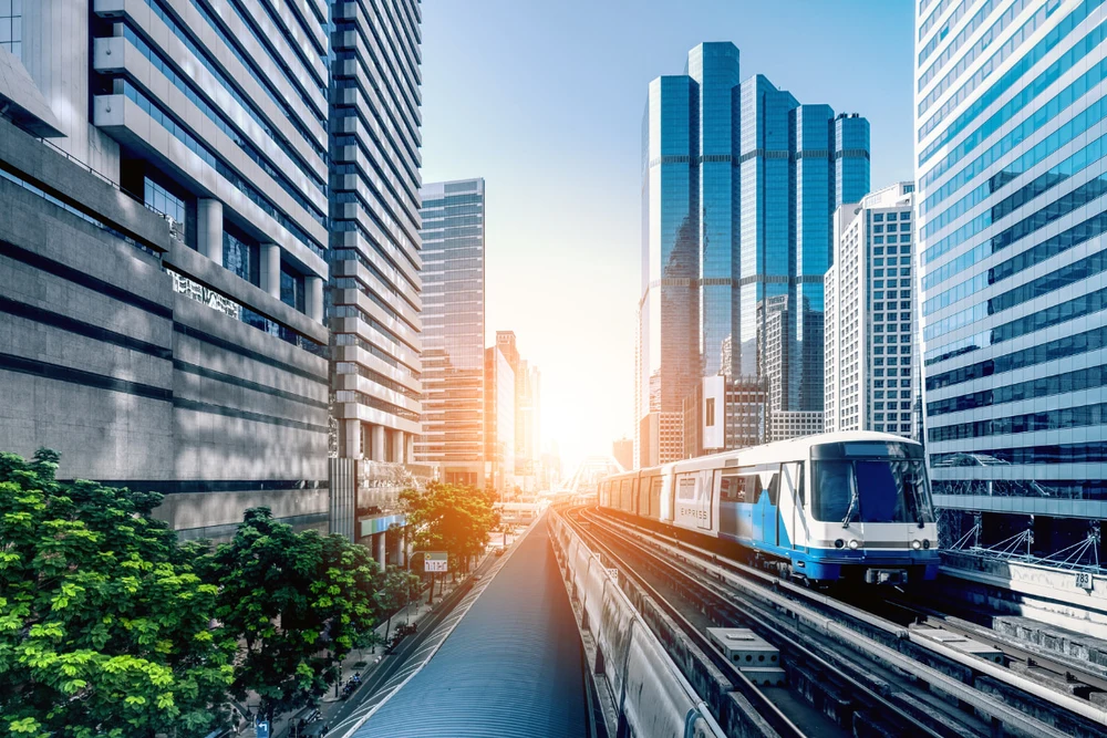 Di Chuyển Bằng Tàu BTS Skytrain Bangkok