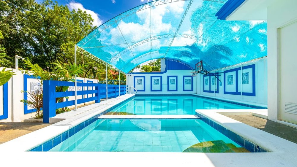 Sky Santorini Hot Spring Resort in Laguna