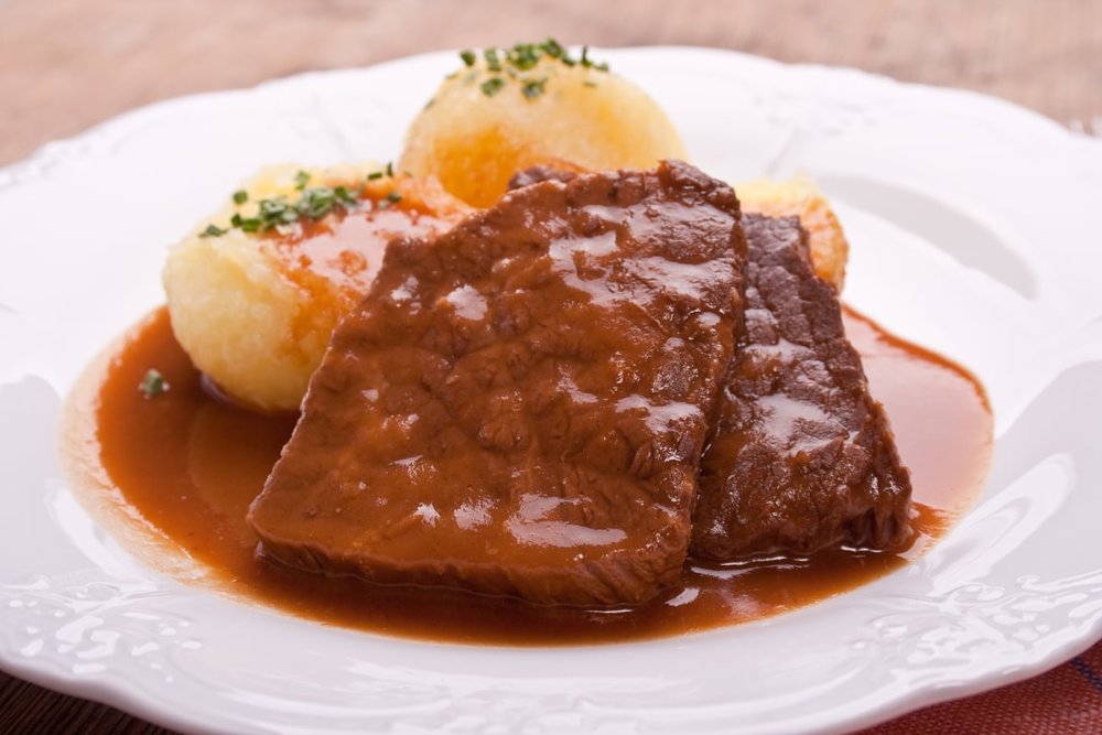 Thịt Bò Nấu Chua Sauerbraten