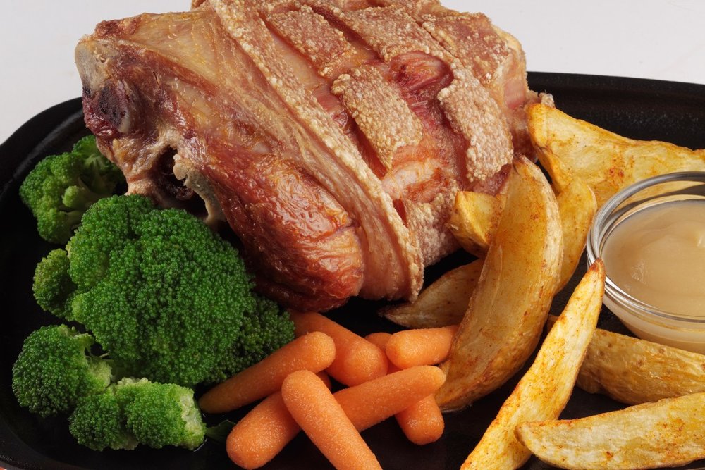 Đùi Heo Muối Eisbein