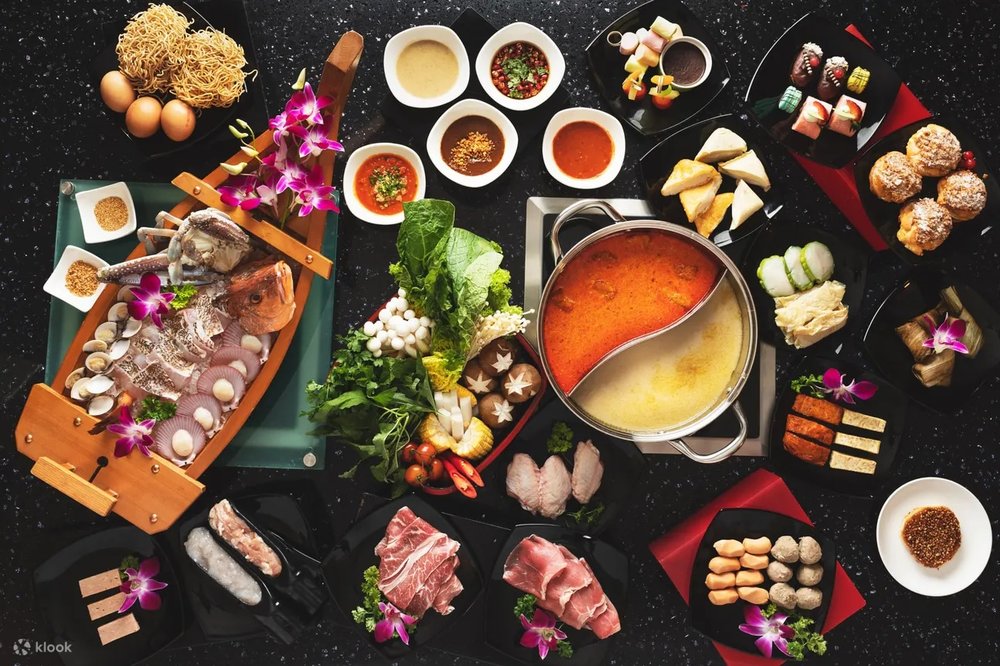 MY The Buffet Restaurant M Hotel Singapore