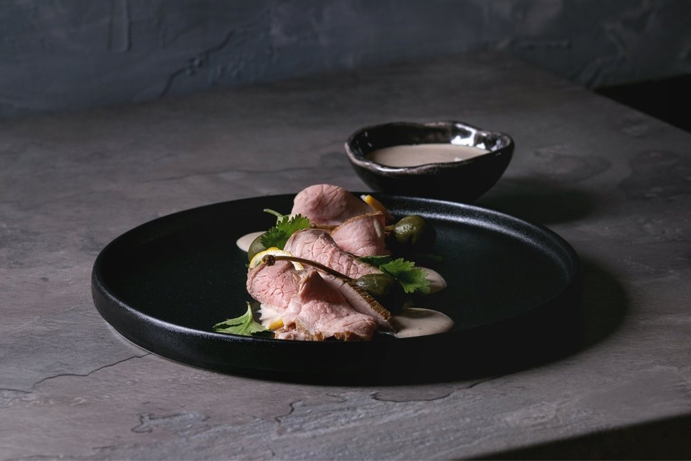  Vitello Tonnato - Thịt Bò Phủ Sốt Tonnato