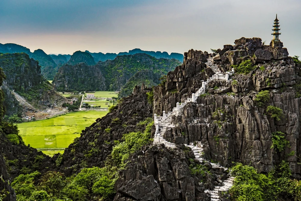 Hang Múa, Ninh Bình