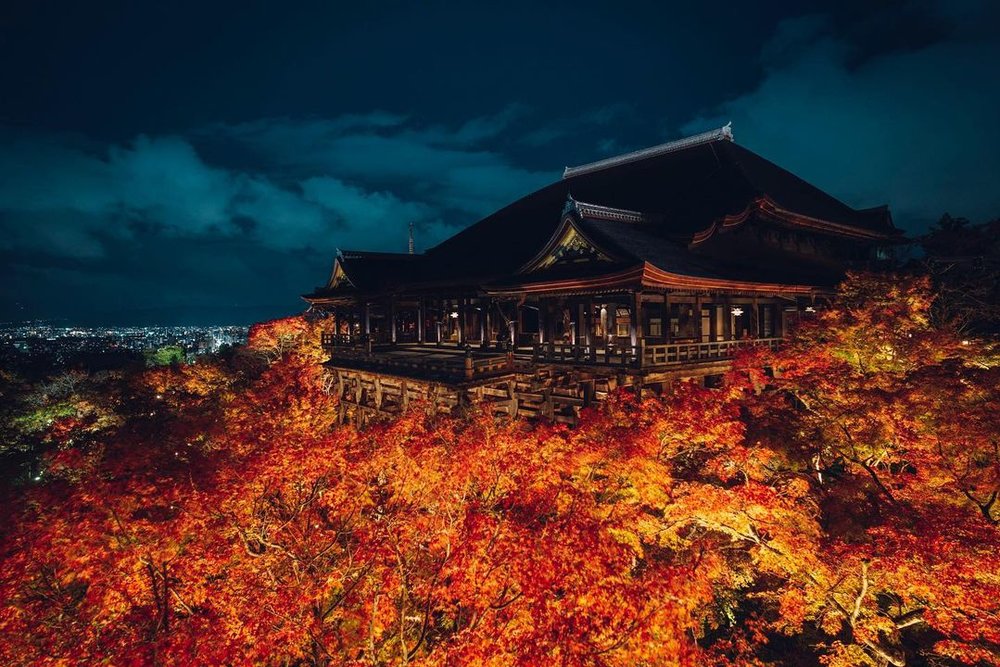 kiyomizu temple autumn