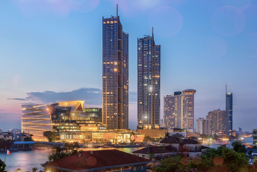 Mua Sắm Tại Trung Tâm Thương Mại ICONSIAM 