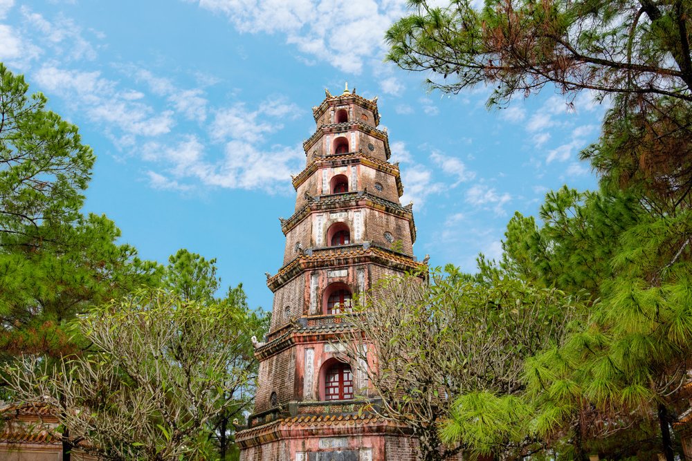 Tháp Phước Duyên - Chùa Thiên Mụ