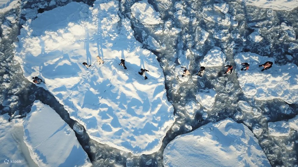 SG Japan Winter Activities: ice walking