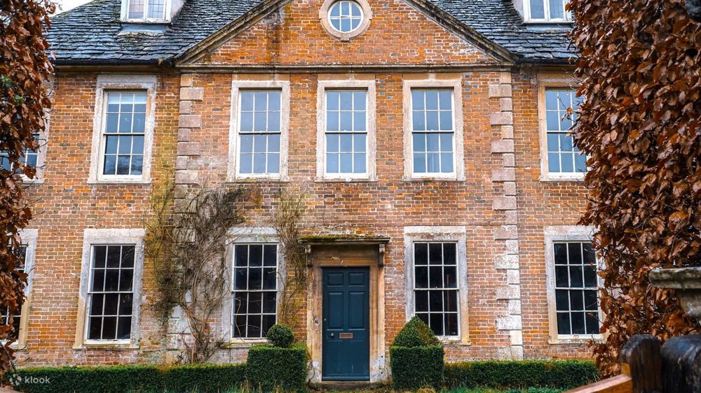 brick architecture of Lacock Village