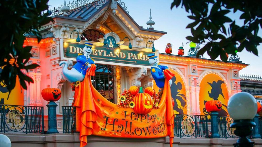 1. Disney Halloween Festival