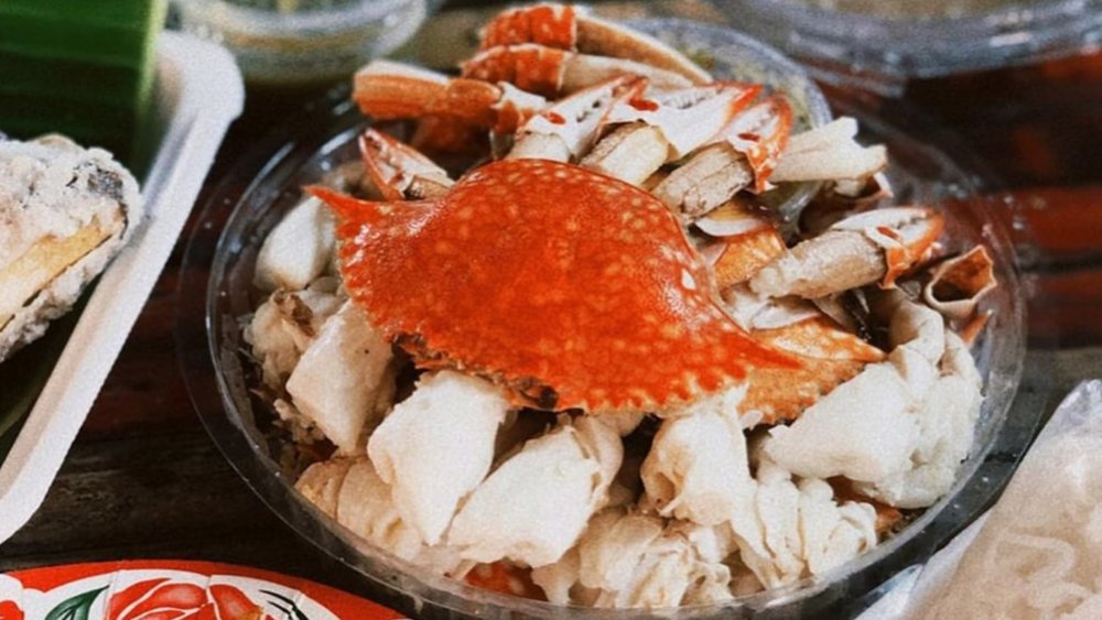 5. Khlong Lat Mayom Floating Market