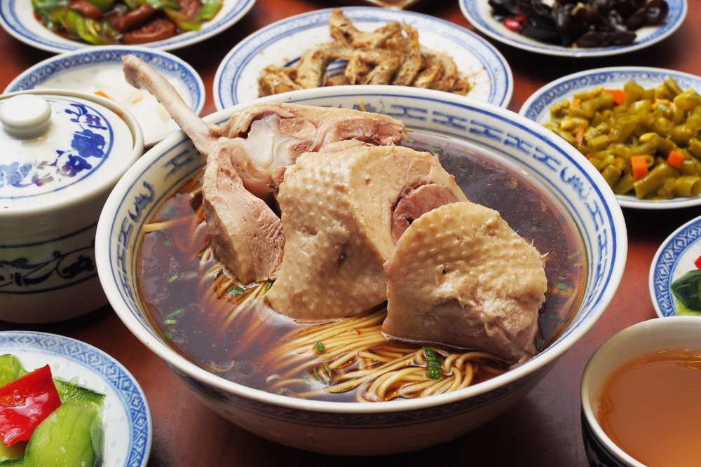 Vịt Hầm Bát Bảo Với 8 Loại Gia Vị 