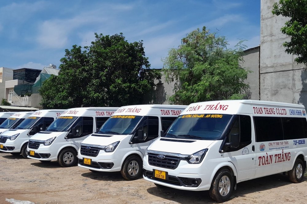 Xe Khách Toàn Thắng