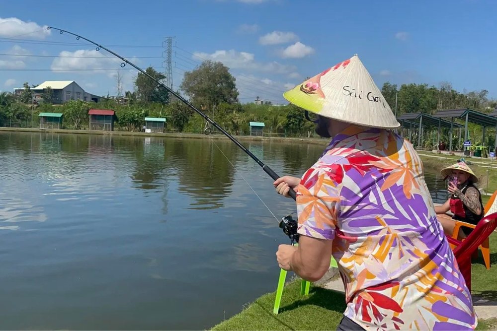 Hồ câu cá Trí Râu