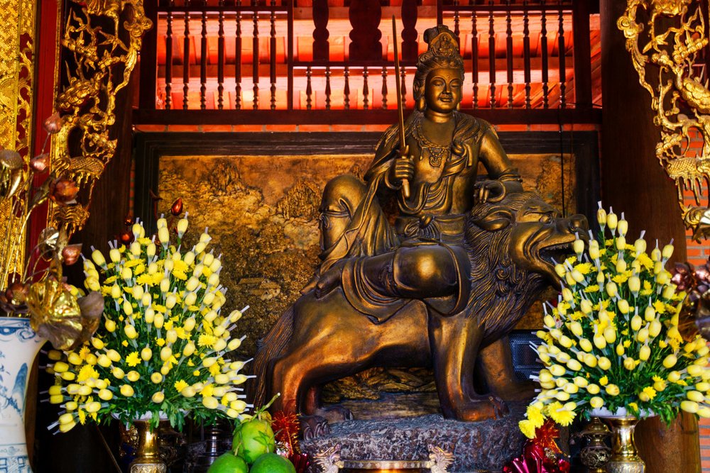 tham-quan-chua-ho-quoc-phu-quoc