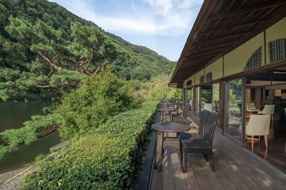 Cafe in Suiran with views of Arashiyama and the Hozu River