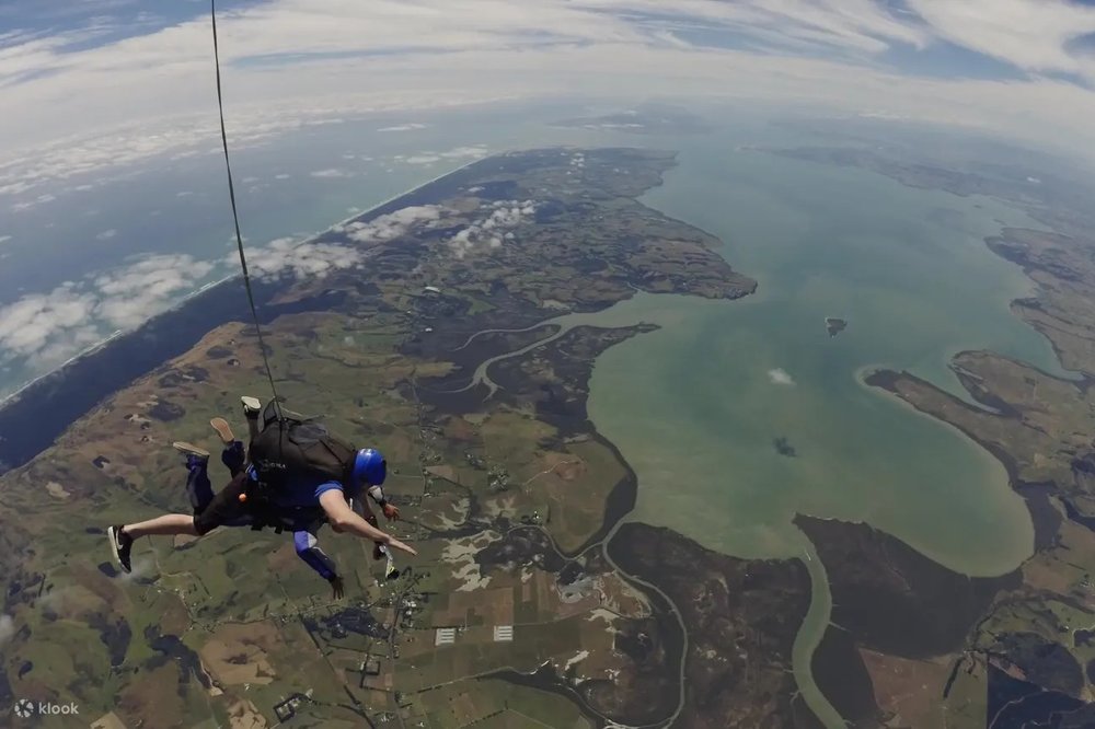 紐西蘭奧克蘭高空跳傘體驗
