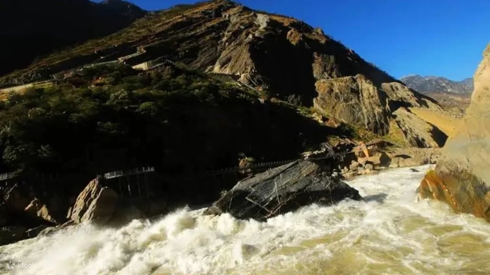 Dòng Sông Dương Tử Thơ Mộng 