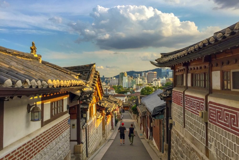 an alleyway in korea