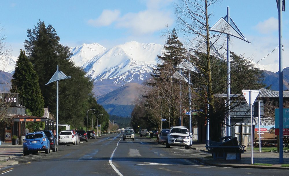 new zealand south island road trips