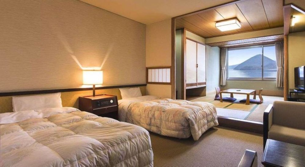 best onsen hotels in hokkaido