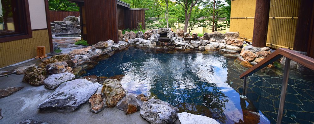 best onsen hotels in hokkaido