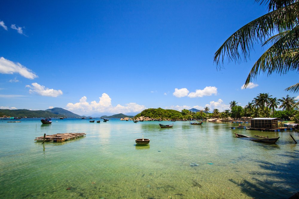 Nhìn Ngắm Nét Đẹp Hoang Sơ Bãi Biển Đại Lãnh