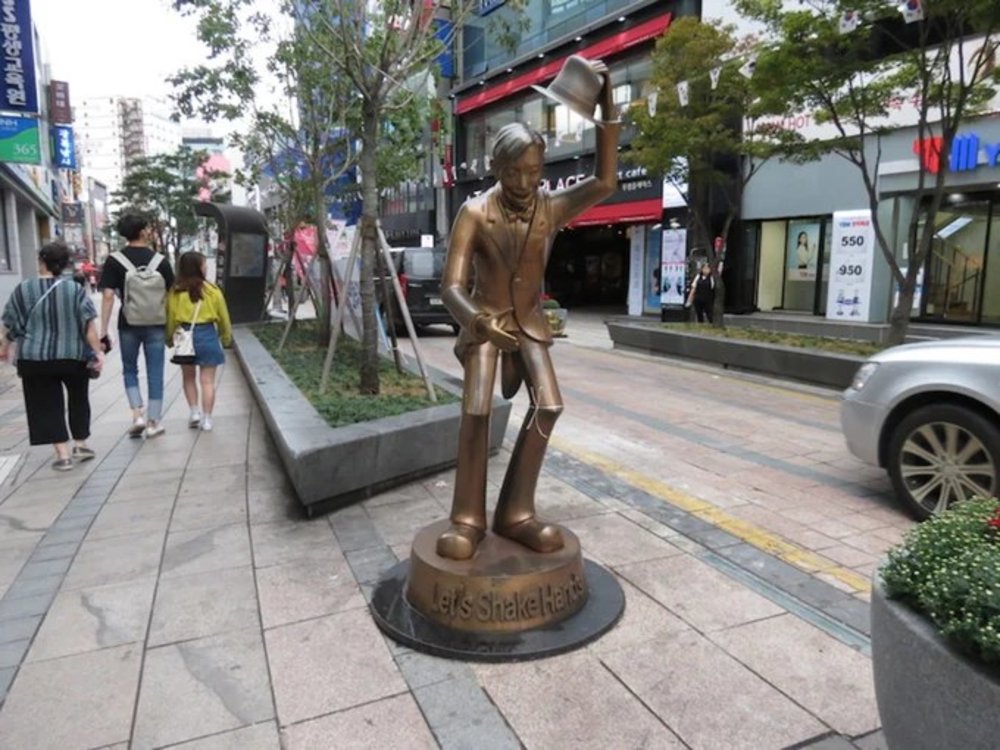 釜山塔｜沿著光復路走